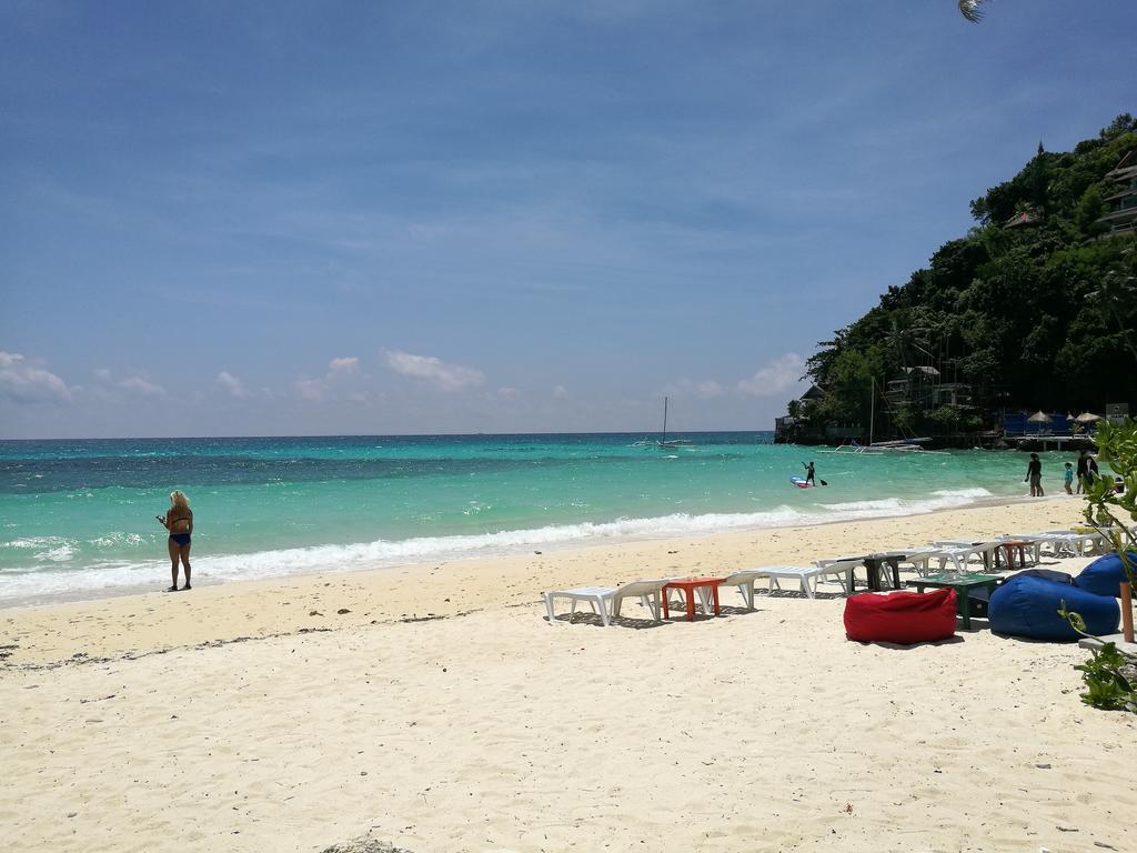 Koko'S Place Diniwid Balabag  エクステリア 写真