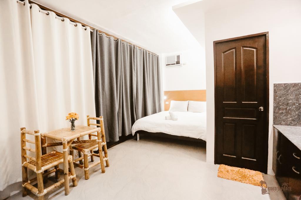 Koko'S Place Diniwid Balabag  エクステリア 写真