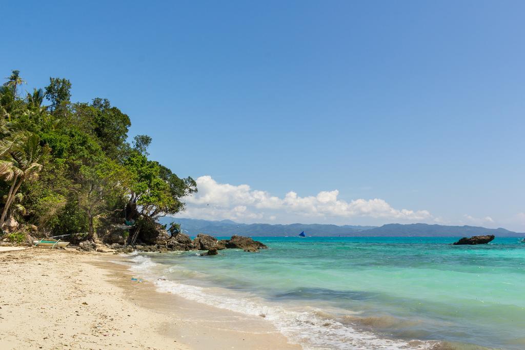 Koko'S Place Diniwid Balabag  エクステリア 写真