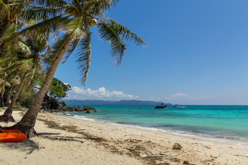Koko'S Place Diniwid Balabag  エクステリア 写真